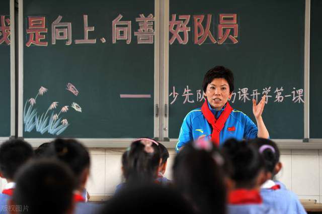 只是咬牙，静心把本身拜托给那些天天要面临简单题目。